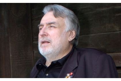 5 noiembrie 2010 (67 de ani) bucurești, românia. Adrian Paunescu a murit: Condoleante de la politicieni (Video)