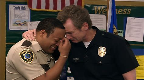 Watch Reno 911 Season 5 Episode 15 Undercover Acting Coach Full