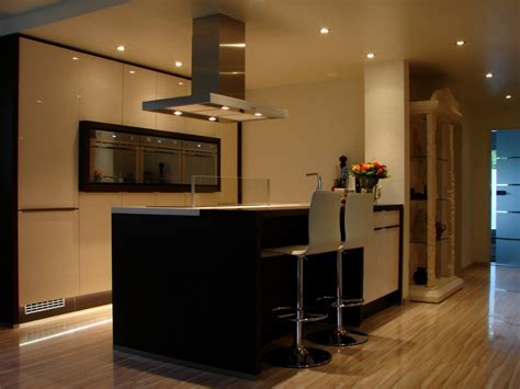 Stilvoll Led Spots Decke Küche Und Beste Ideen Von Anordnung With von Led Spots Decke Küche Bild
