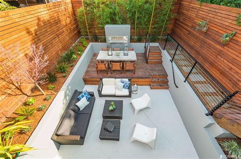 Sunken Gardens And Backyards Blend Privacy And Closeness To Nature