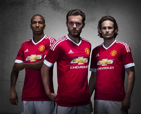 By then, it is hoped that fans will be back in full. adidas Manchester United Kit 2015-2016 - Footy Boots
