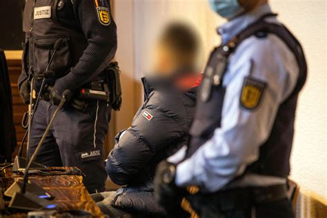 noch eine gruppenvergewaltigung drei männer in freiburg vor gericht baden württemberg