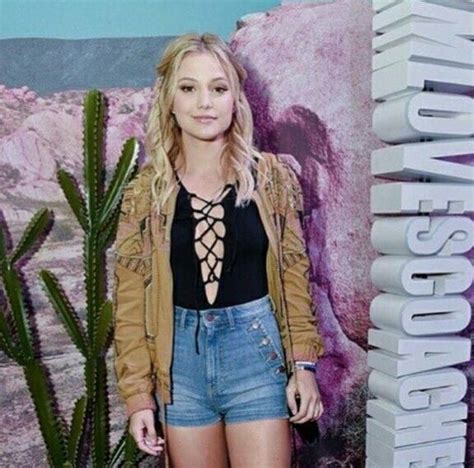 Pin By Selenator Michael On Olivia Holt Fashion Olivia Holt