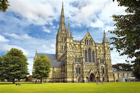 Salisbury Cathedral Notable Cathedrals Worldatlas