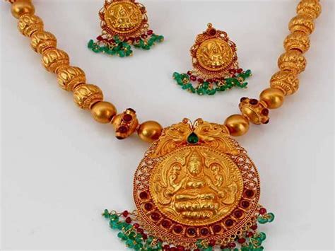 25 Gold Temple Jewellery Designs Styles At Life