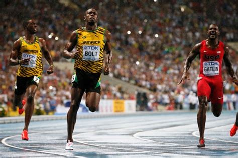 Bolt Regains 100 M Title In Moscow Storm Abs Cbn News
