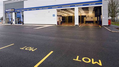 Lockdown Mot Centres Remain Open For Tests Motoring Research