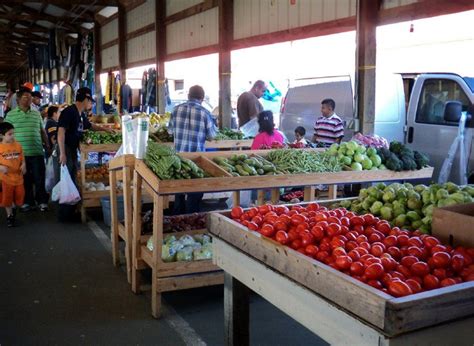 The Best Charlotte Flea Markets For A Great Shopping Adventure