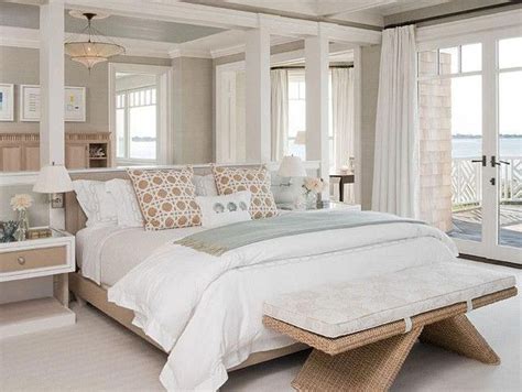 20 Coastal Master Bedroom Decorating Ideas