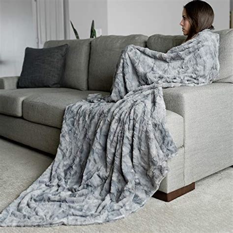 Top 12 Best Softest Blankets In 2022 Reviews Buyers Guide Home And Kitchen