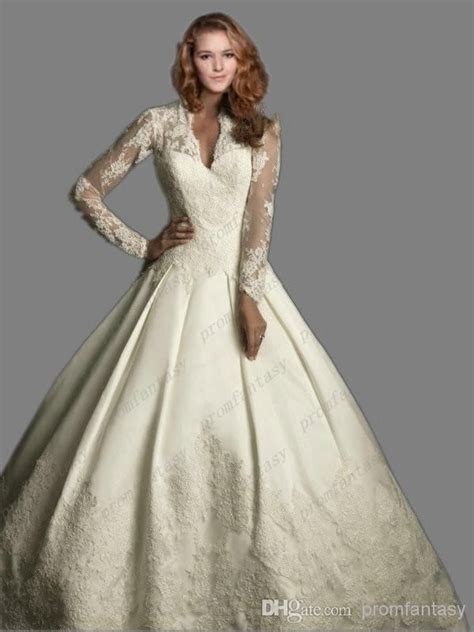 Do you think she'll have an insane train like diana did? kate middleton style wedding dress - Google Search | Gowns ...