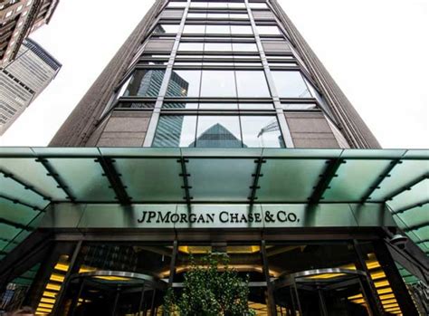 Breaking Jpmorgan Chase Win Bail Out Bid For Troubled First Republic