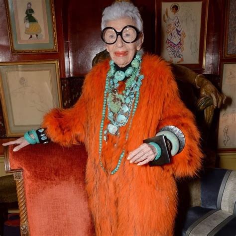 Iris Apfel The Worlds Most Stylish 93 Year Old Iris Fashion Iris