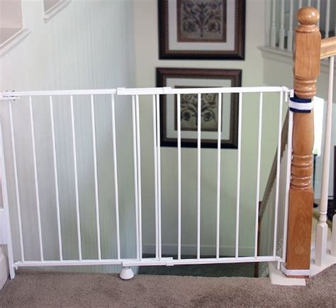 Best baby gates for top of stairs. Regalo Top Of Stairs Expandable Metal Gate, With Mounting ...