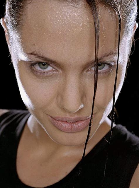 Pin By Rat Wwe On Angelina Jolie Angelina Jolie Tomb Raider Angelina