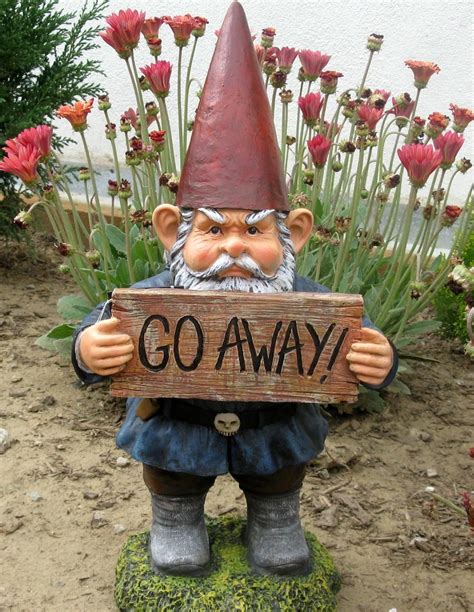 Add to favorites large garden gnome statue lawn ornament outdoor gnomes figurine funny cute garden sculpture gnomes welcome sign dwarfs. Pin by Oka sayumi on Gnomes | Gnome garden, Funny garden ...