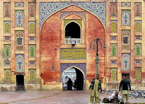 Pakistan 111 Lahore Old City Wazir Khan Mosque Mosque Mughal