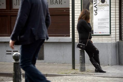 Close Veut Un Cadre Plus Efficace Pour Lutter Contre La Prostitution De Rue Foto 7sur7 Be