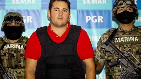 El chapo's wife and kids were in court, reducing the alleged drug kingpin to tears. Everything We Know About El Chapo's Sons, 'Los Chapitos'
