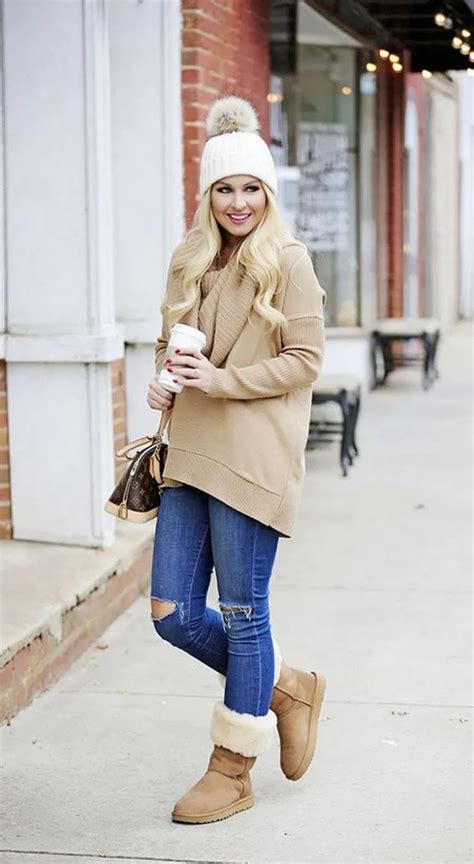 24 Cute Outfits To Wear With Uggs Boots This Winter 21 Ugg Boots Outfit Winter Outfits Uggs