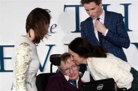 Stephen Hawking Y El Enigma De Las Mujeres El Amor De La Primera Y El