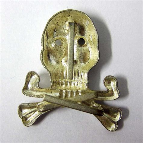 Brunswick Traditions Skull Badge Lightly Aged