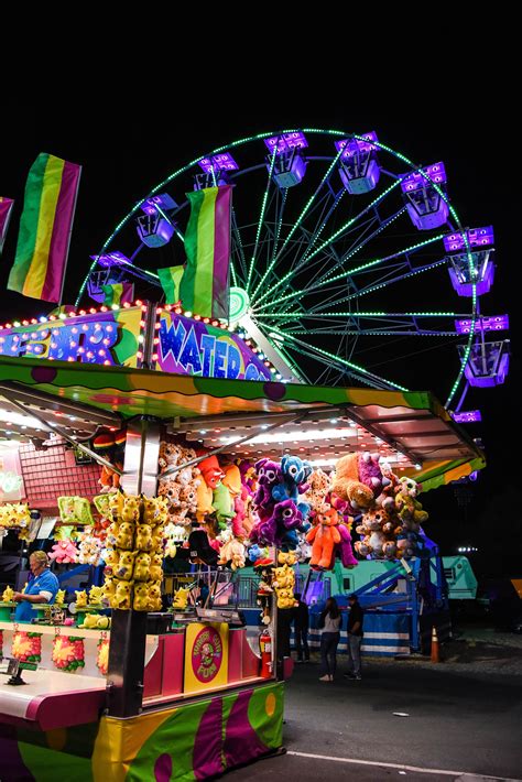 Dixie Classic Fair Carnival Neon Lights Creepy Winston Salem North