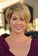 Hottest Summer Hairstyle for Women - Jenna Elfman Messy Haircut ...