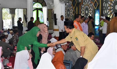 Neelofa termasuk 26 jemaah haji yang terkandas. 353 Calon Jemaah Haji Kapuas Ikuti Manasik Haji ...