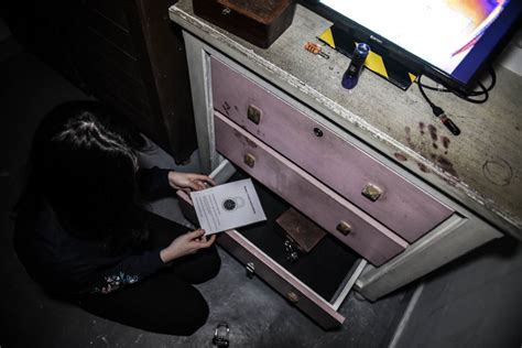 This terrifying doll lurks in this Mystery Manila escape room