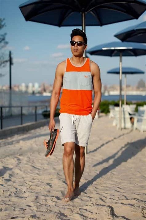 33 Best Beach Outfits For Men What To Wear At The Beach