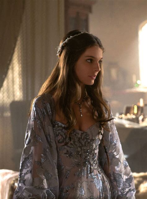 caitlin stasey as kenna in reign tv series 2013 reign dresses reign fashion fashion