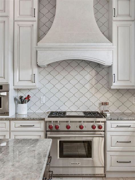 White Glazed Porcelain Arabesque Backsplash Tile