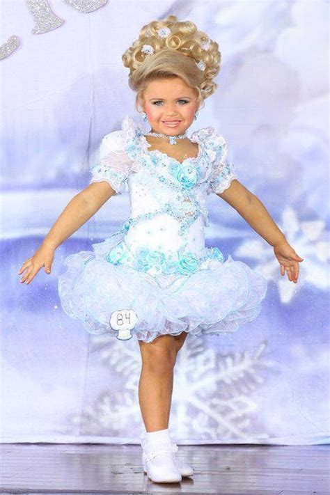 Toddlers And Tiaras Mom Could Lose Custody Of Daughter Over Racy Outfit