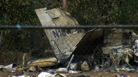 Plane Crashes Near Atlanta Leaving 3 Dead Video Abc News