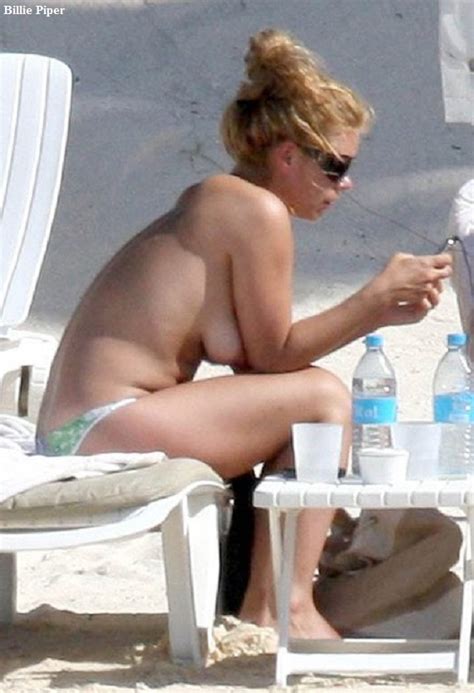 Naked Billie Piper Added By Bot