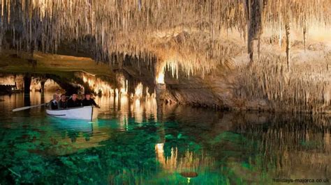 Caves Of Drach Coves Del Drac Near Porto Cristo Majorca Holidays