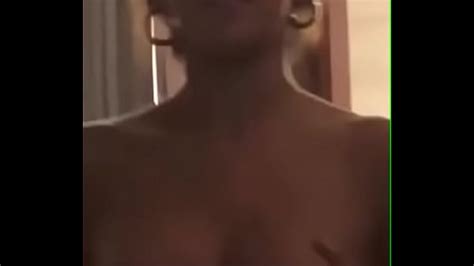 selena gomez showing her boobs xxx mobile porno videos and movies iporntv