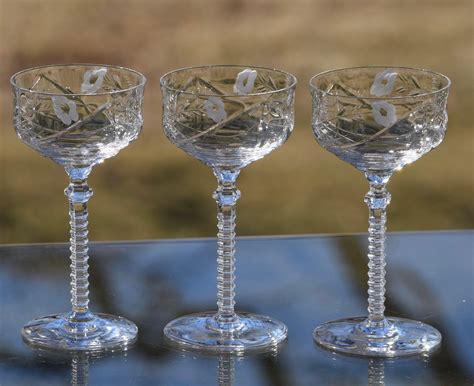 Vintage Etched Crystal Liquor ~ Wine Cordial Glasses Set Of 5 Circa 1940 S After Dinner Drink