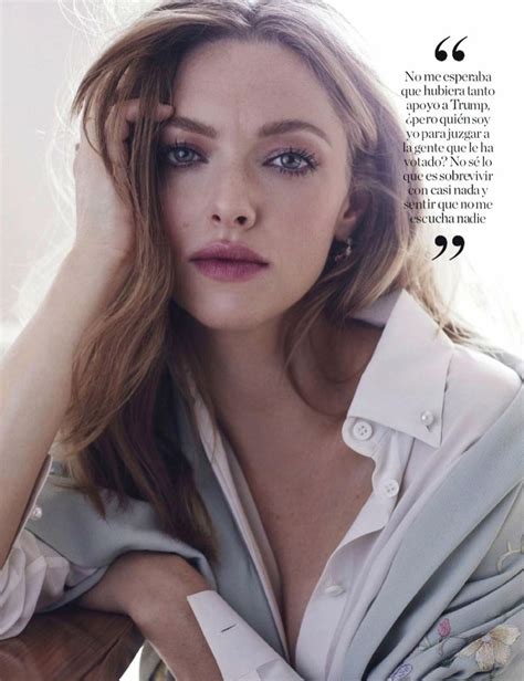 Amanda Seyfried Wears A Berry Stained Lip Color Celebrity Moms