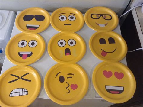 Emoji Faces Made On Paper Plate Emoji Classroom Theme Emoji