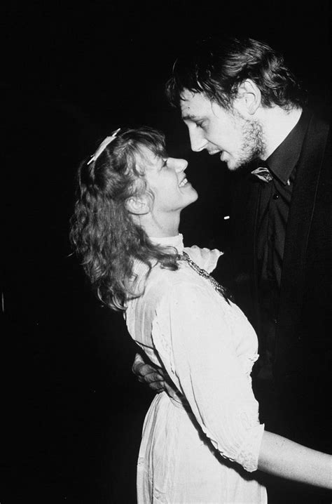 Couples You Should Never Forget Existed Helen Mirren Liam Neeson