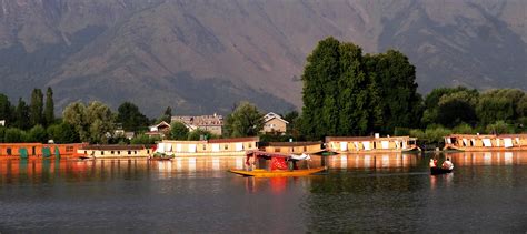 10 ‘must Things To Do And Places To Visit In Srinagar Kashmir