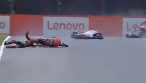 Nel finale dell'ultima parte delle qualifiche del gran premio d'italia, classe moto3, il pilota svizzero in sella alla. Mugello, brutto incidente: gravissimo il 19enne Dupasquier ...