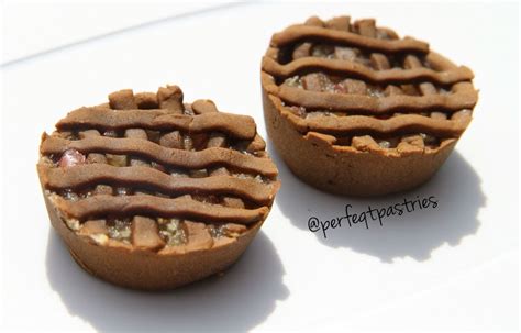 Such Cute Horse Treats Pony Pies Check Out Perfeqtpastries On