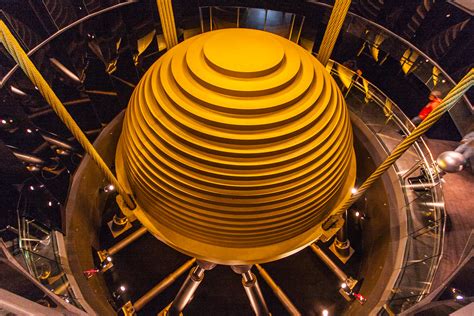 Taipei 101 Tuned Mass Damper The 660 Tonnes Steel Pendulum Flickr