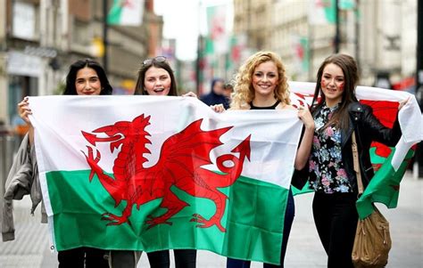 6 Incredible Traditions That Only Welsh Folks Can Understand Foreign