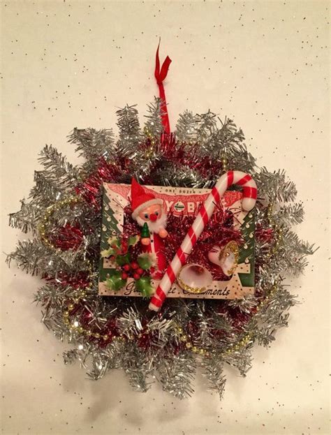 Kitschy Ornament Box Wreath 11 Retro Holiday Wreath With Vintage