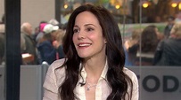 Mary-Louise Parker wins our hearts in honest talk about breakups, birth ...