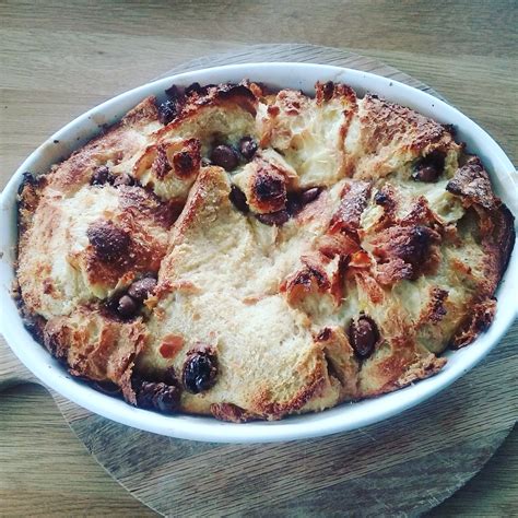 Using a knife or pizza cutter cut long strips into the rolled out dough halfway from the dough, without actually cutting it all the way through (as in the picture) and put some of the coconut filling in the half of the dough that hasn't been cut through. Croissant bread and butter pudding with chocolate raisins ...